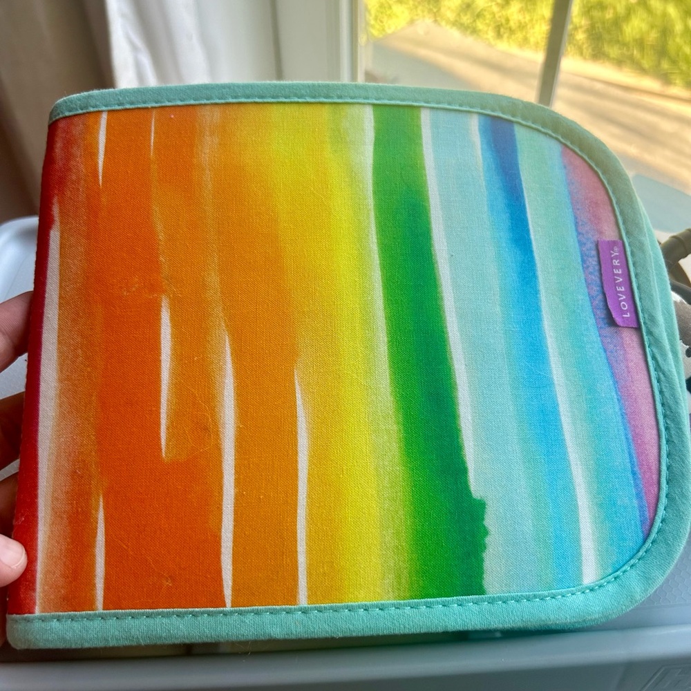 Lovevery accordion travel card holder